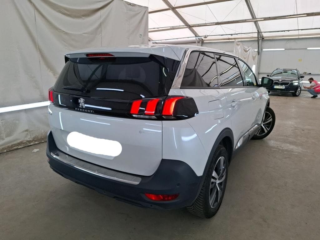 2023 Peugeot 5008 - 3