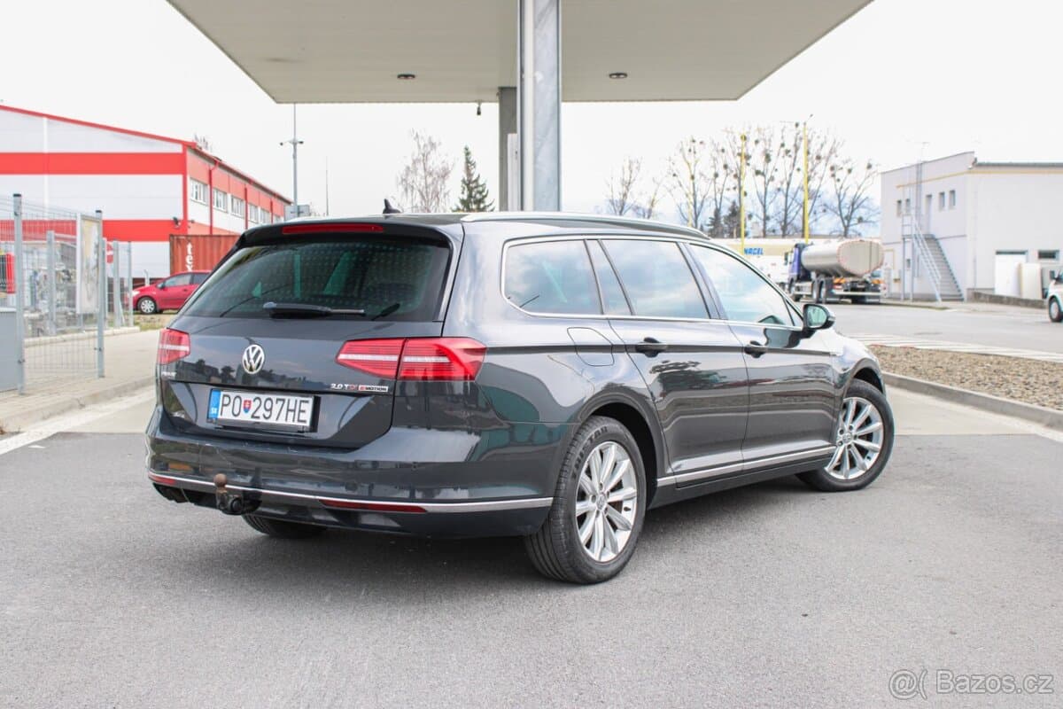 2016 Volkswagen PASSAT - 3