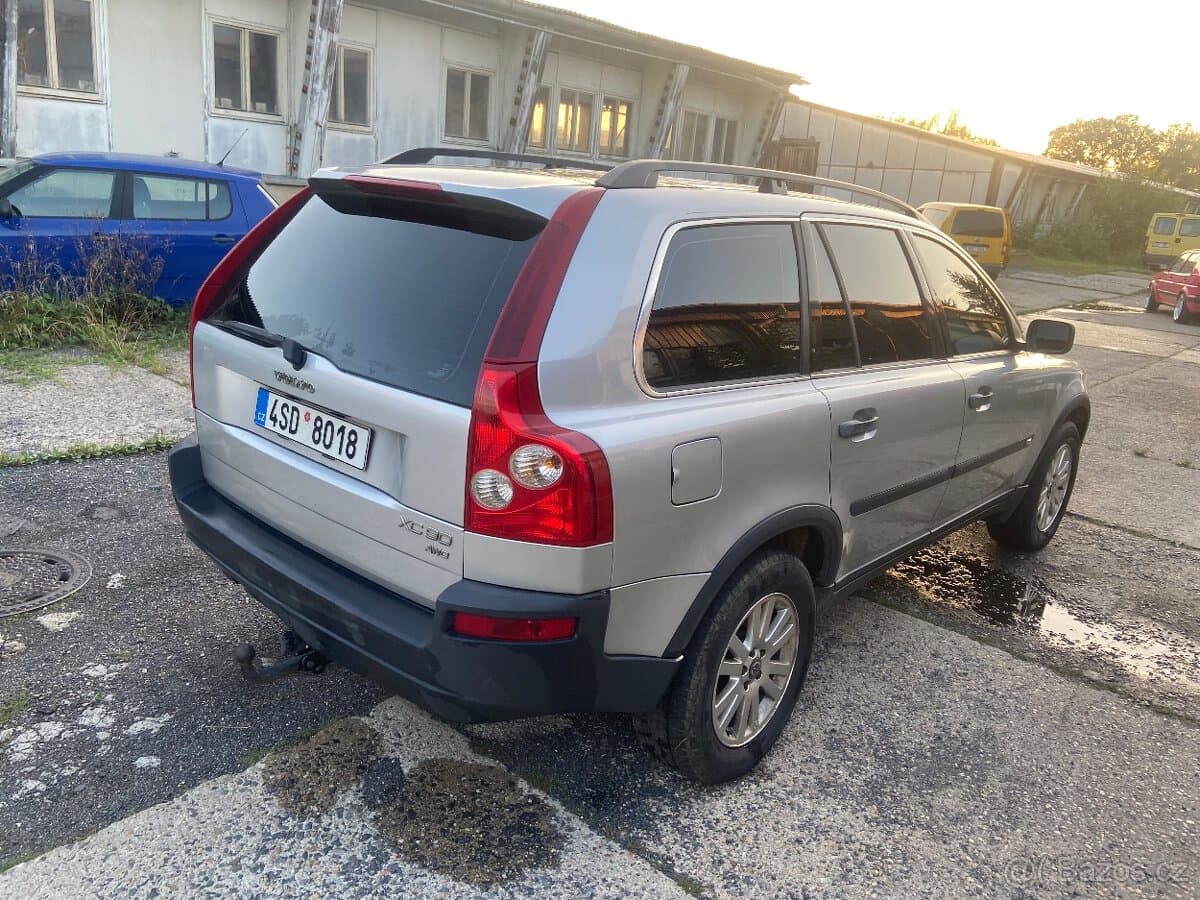Volvo XC90 - 3
