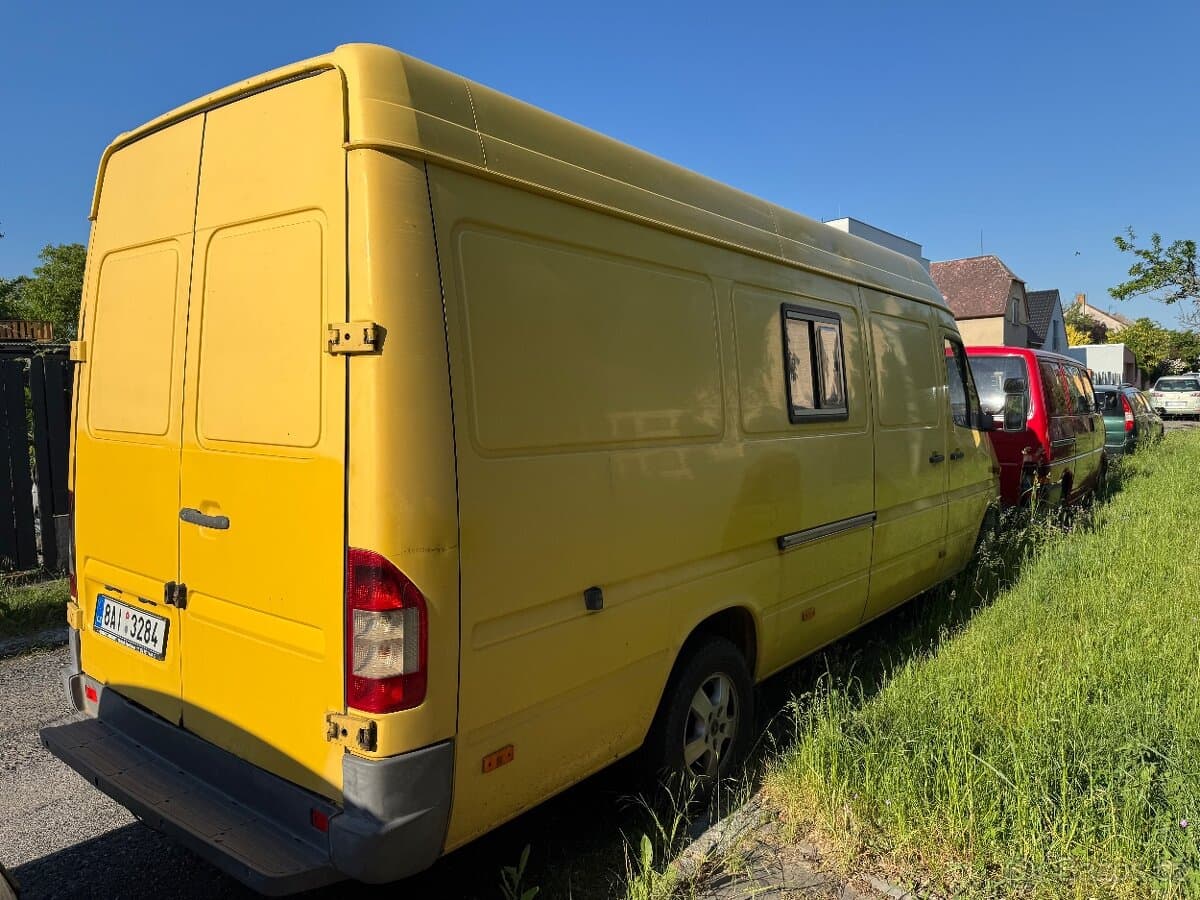 2005 Mercedes-Benz SPRINTER - 3