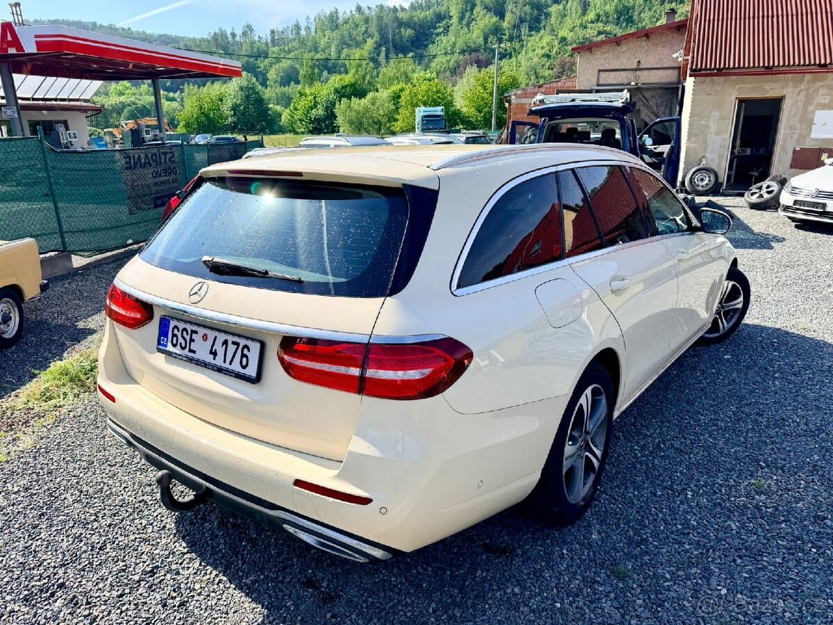 2018 Mercedes-Benz OSTATNÍ - 3