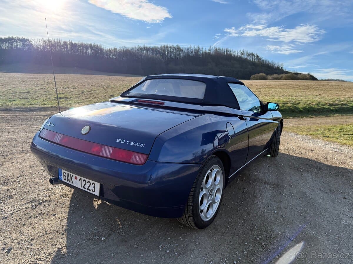 2002 Alfa Romeo SPIDER - 3