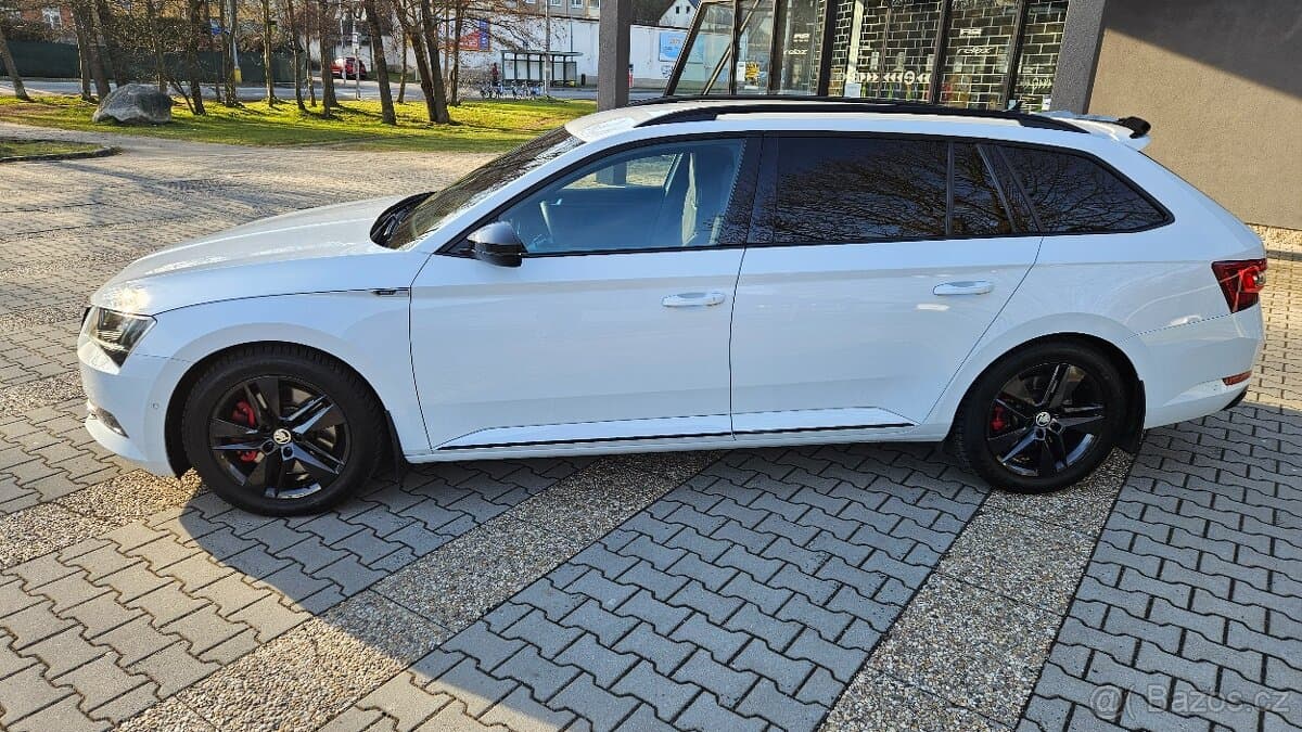 2018 Škoda SUPERB - 3