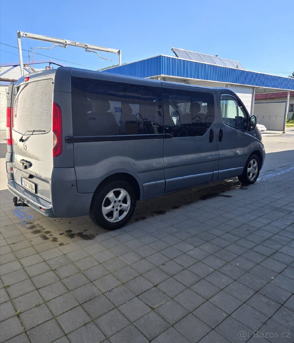 2011 Opel VIVARO - 3