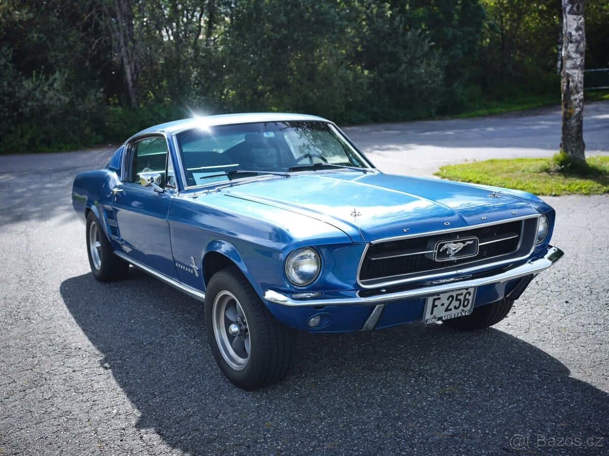 1967 Ford MUSTANG - 3