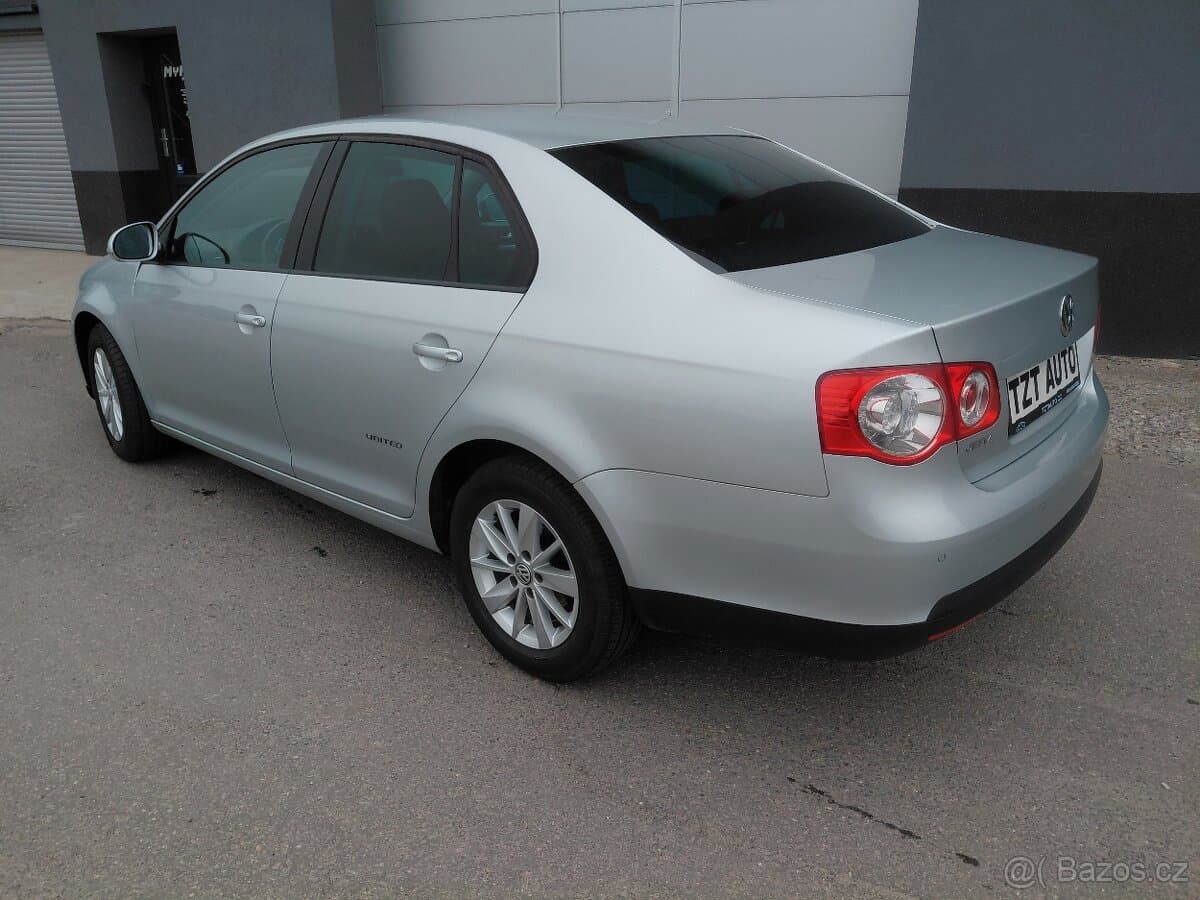 2010 Volkswagen JETTA - 3