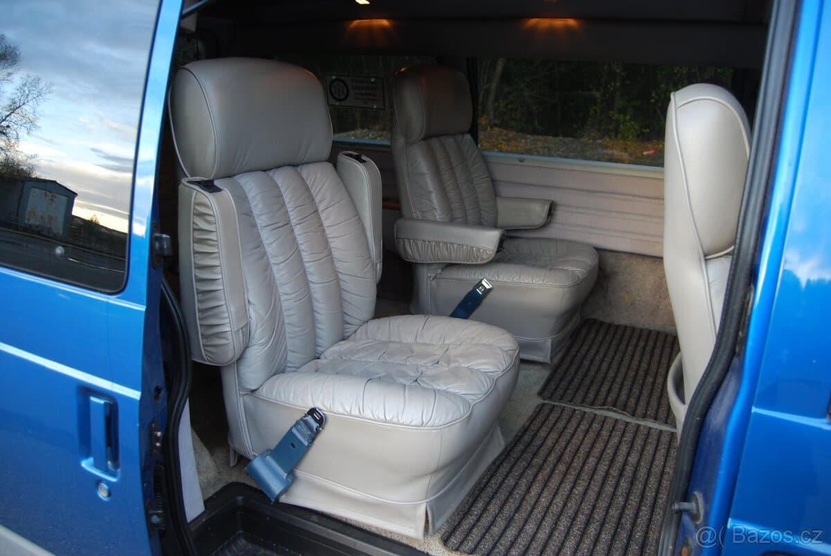1994 Chevrolet ASTRO - 3