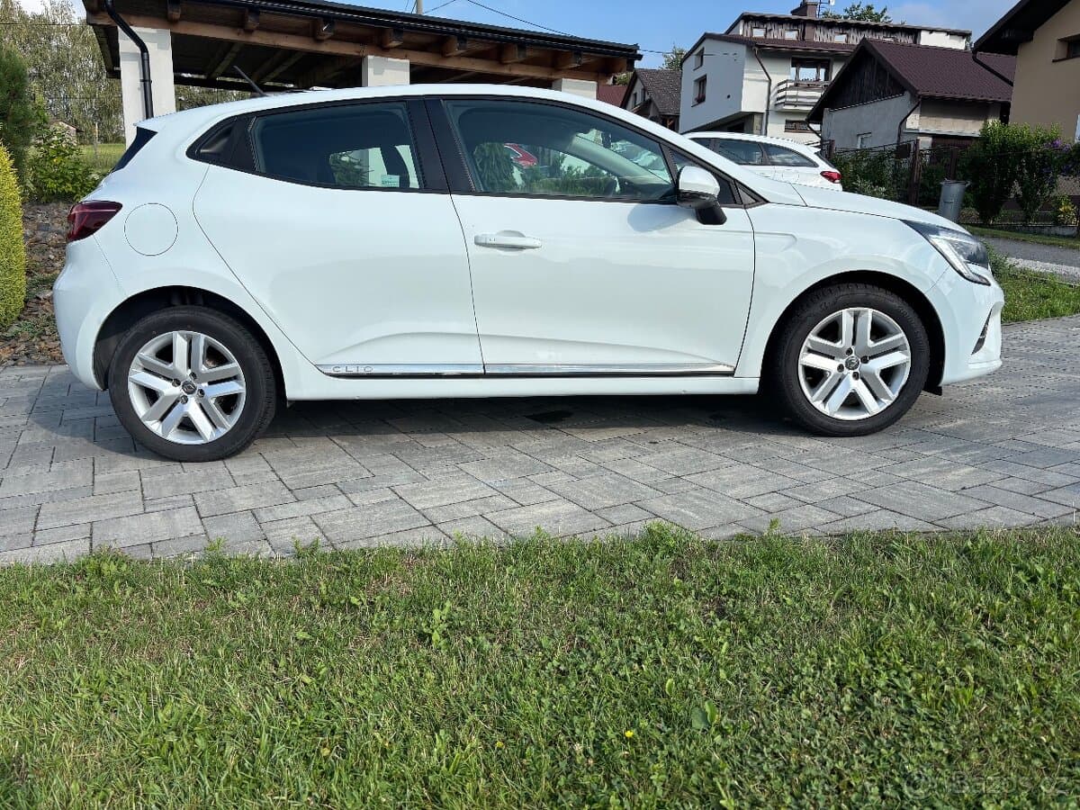 Renault CLIO - 3