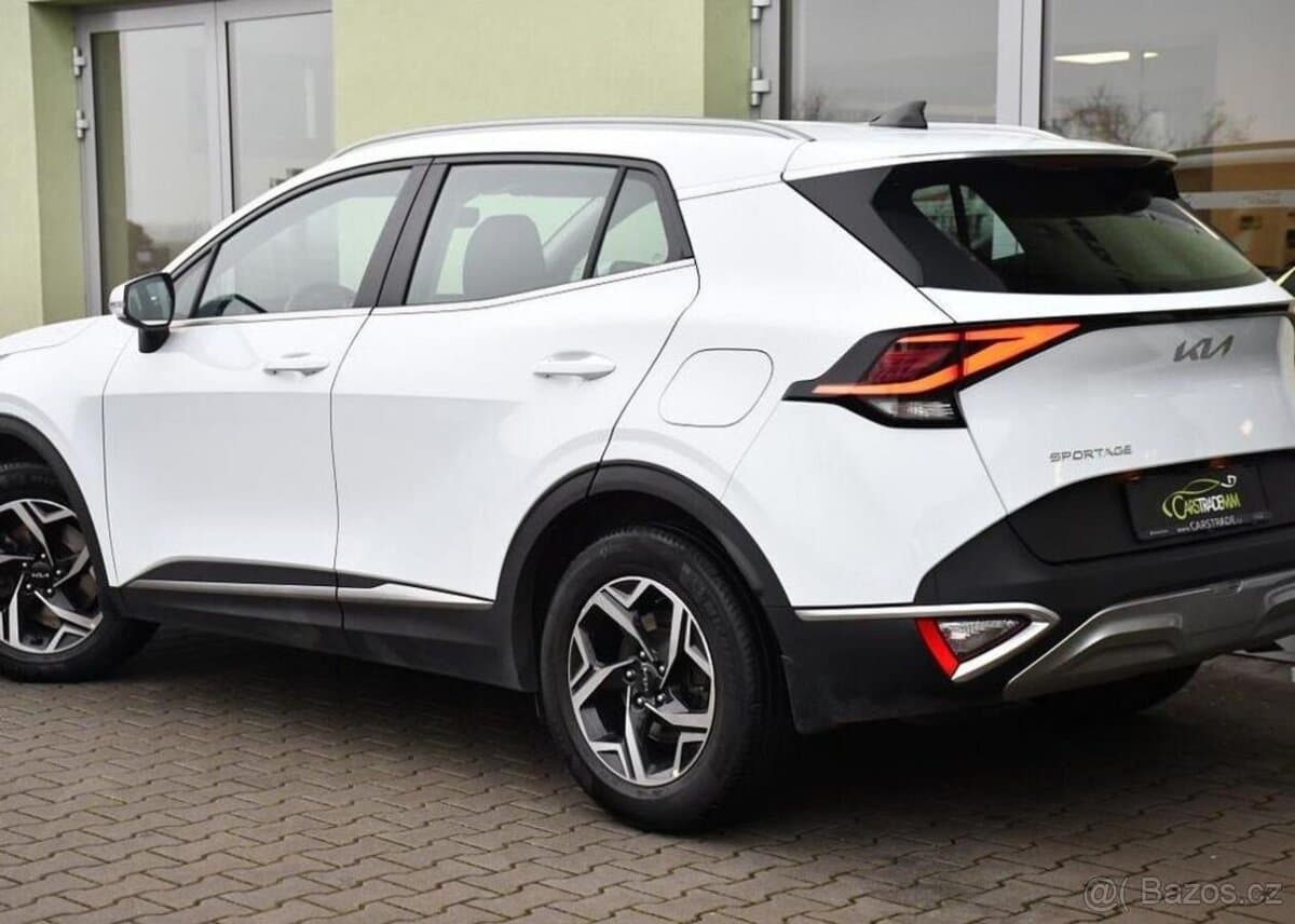 2022 Kia SPORTAGE - 3