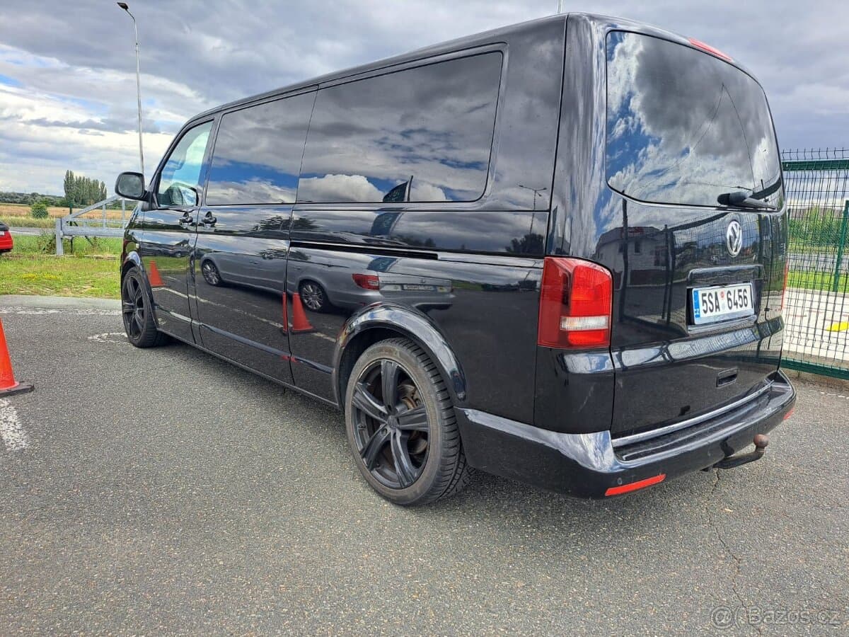2014 Volkswagen MULTIVAN - 3