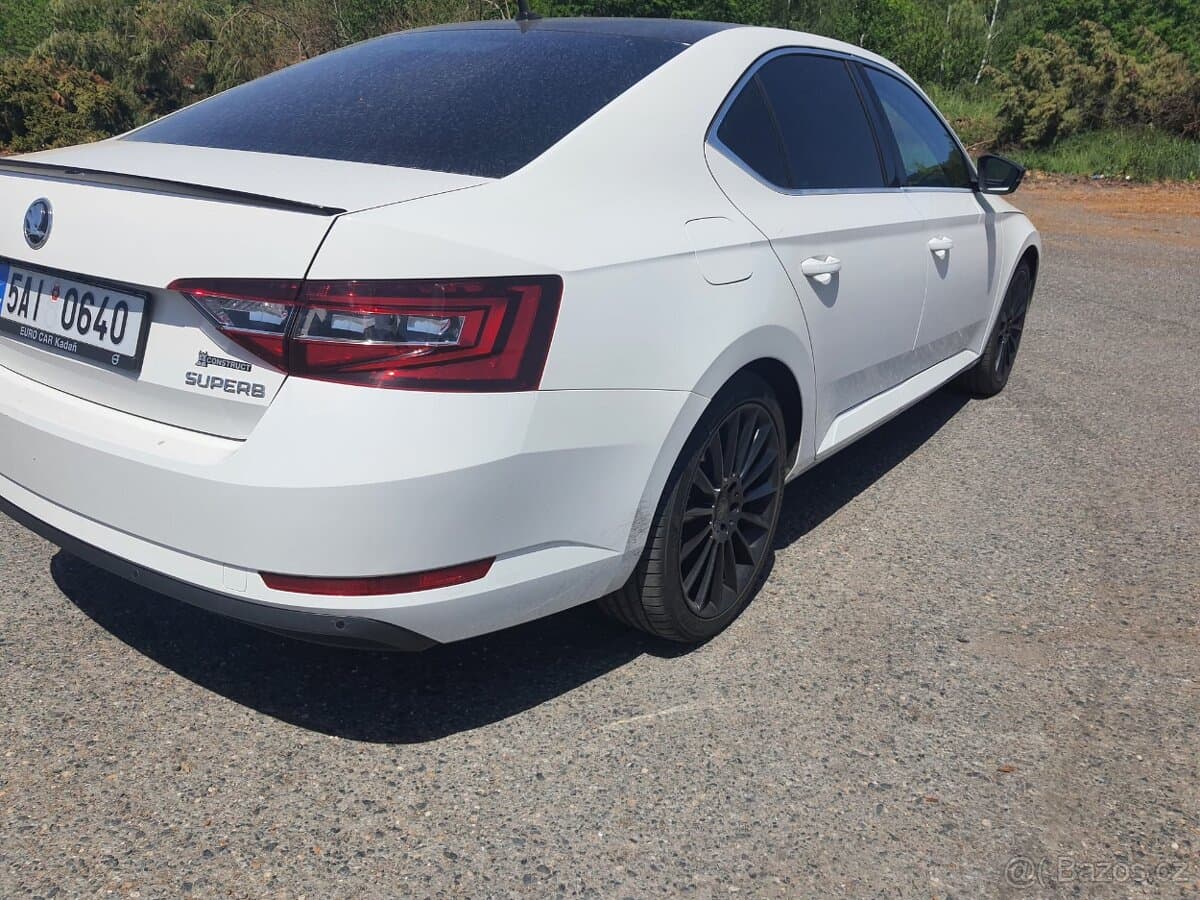2016 Škoda SUPERB - 3