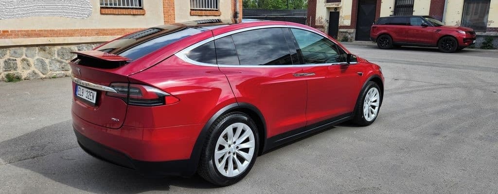 2018 Tesla MODEL X - 3