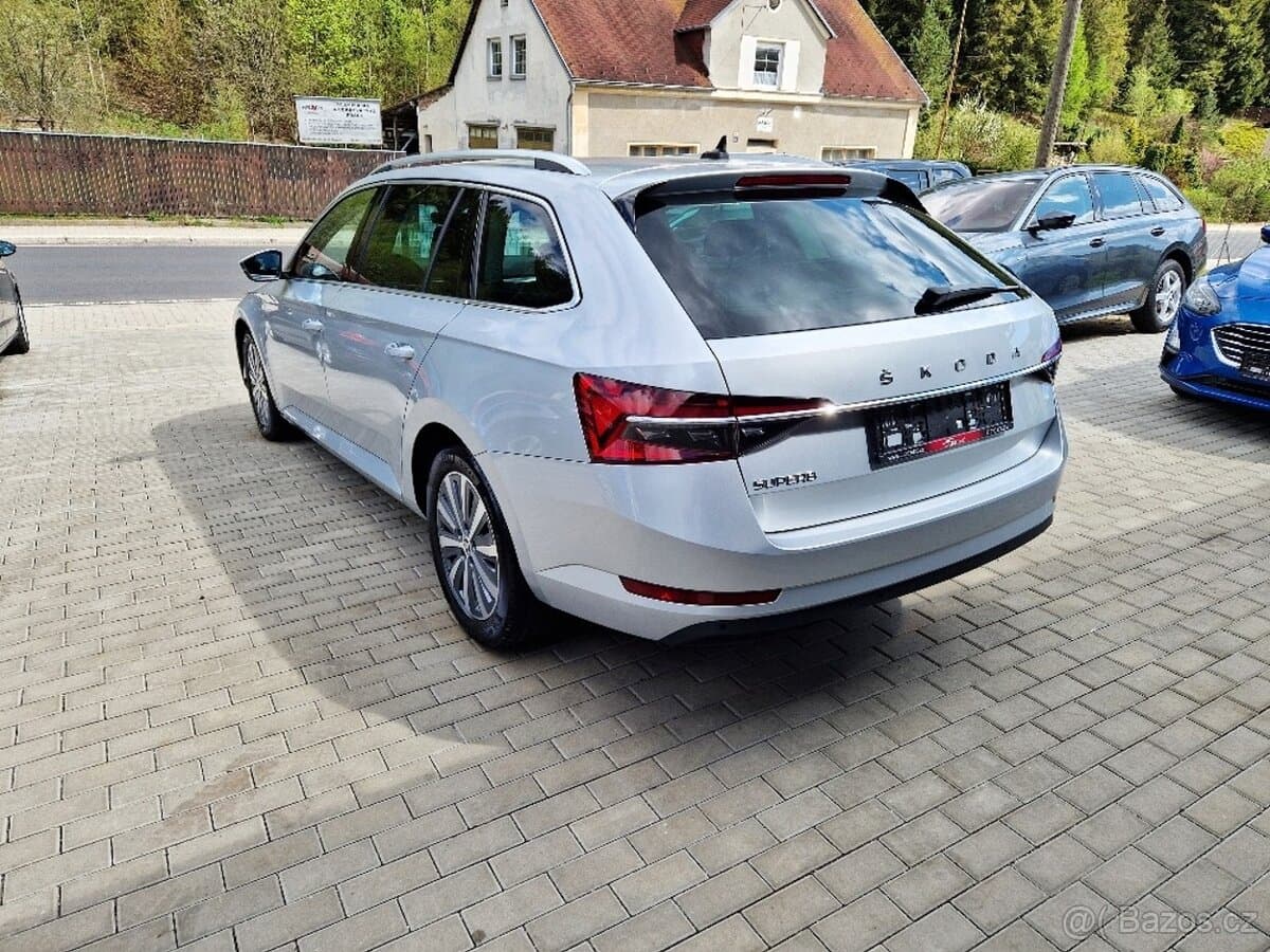 2021 Škoda SUPERB - 3