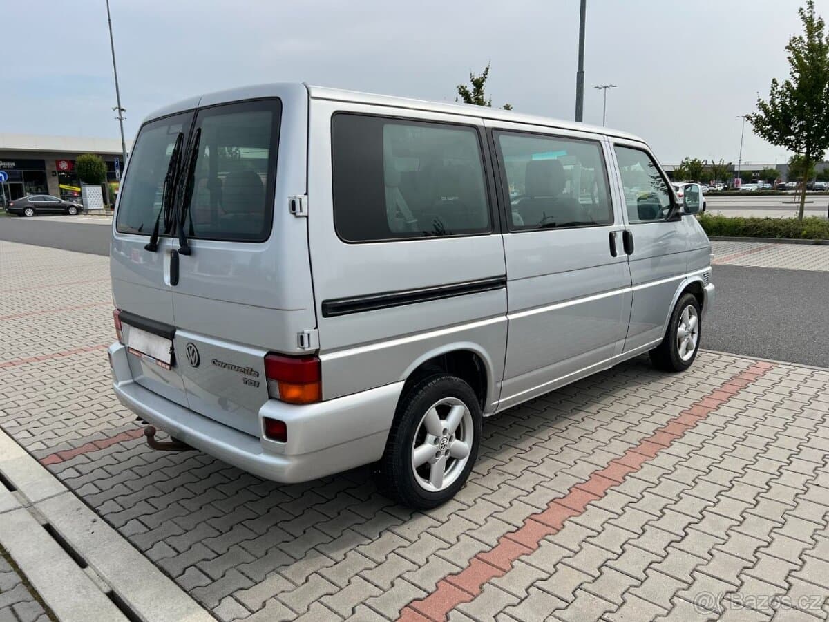 2003 Volkswagen CARAVELLE - 3