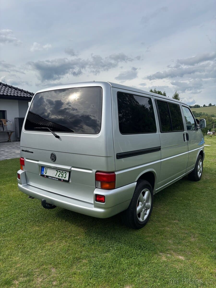 2001 Volkswagen MULTIVAN - 3