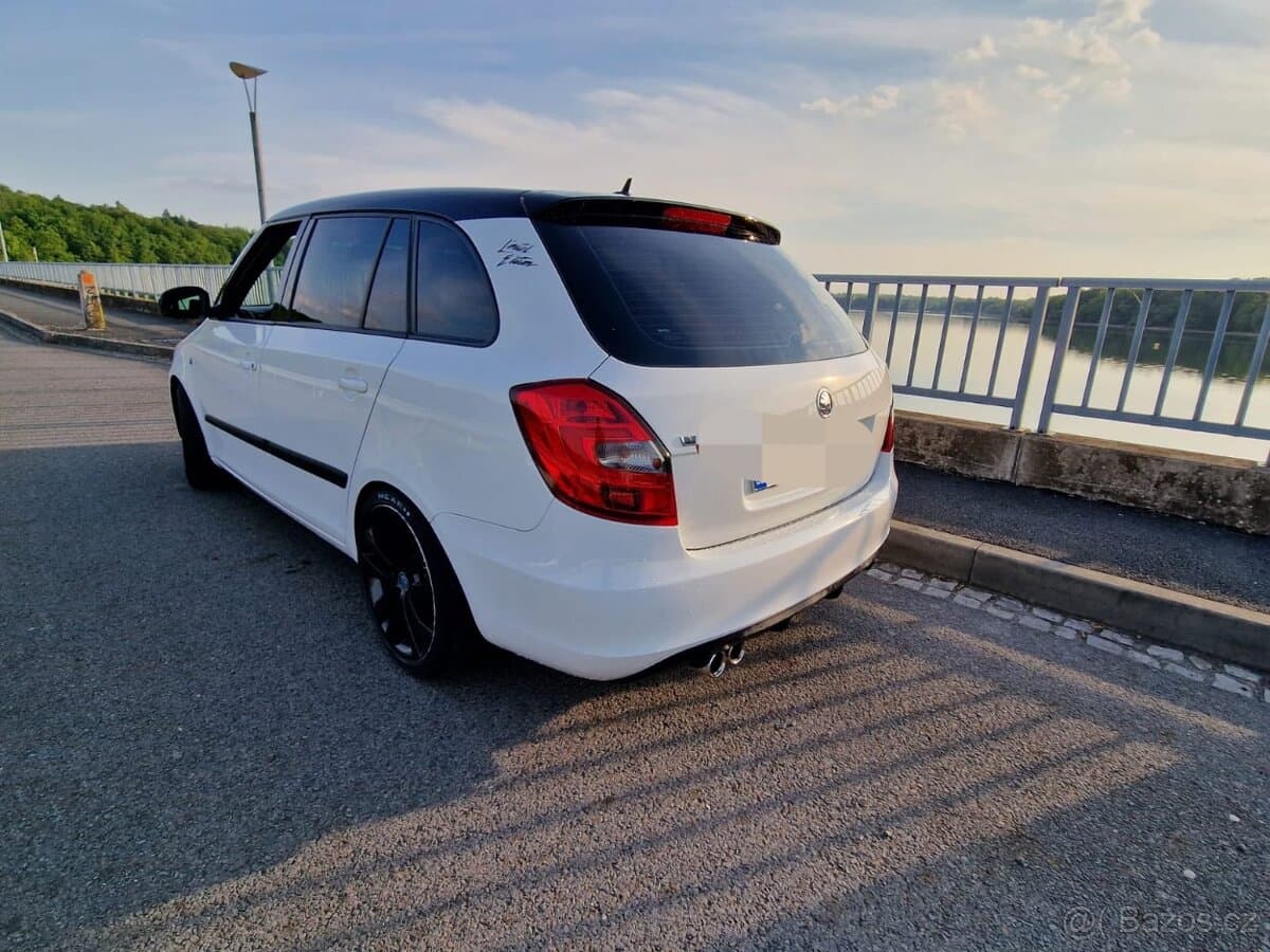 2011 Škoda FABIA - 3
