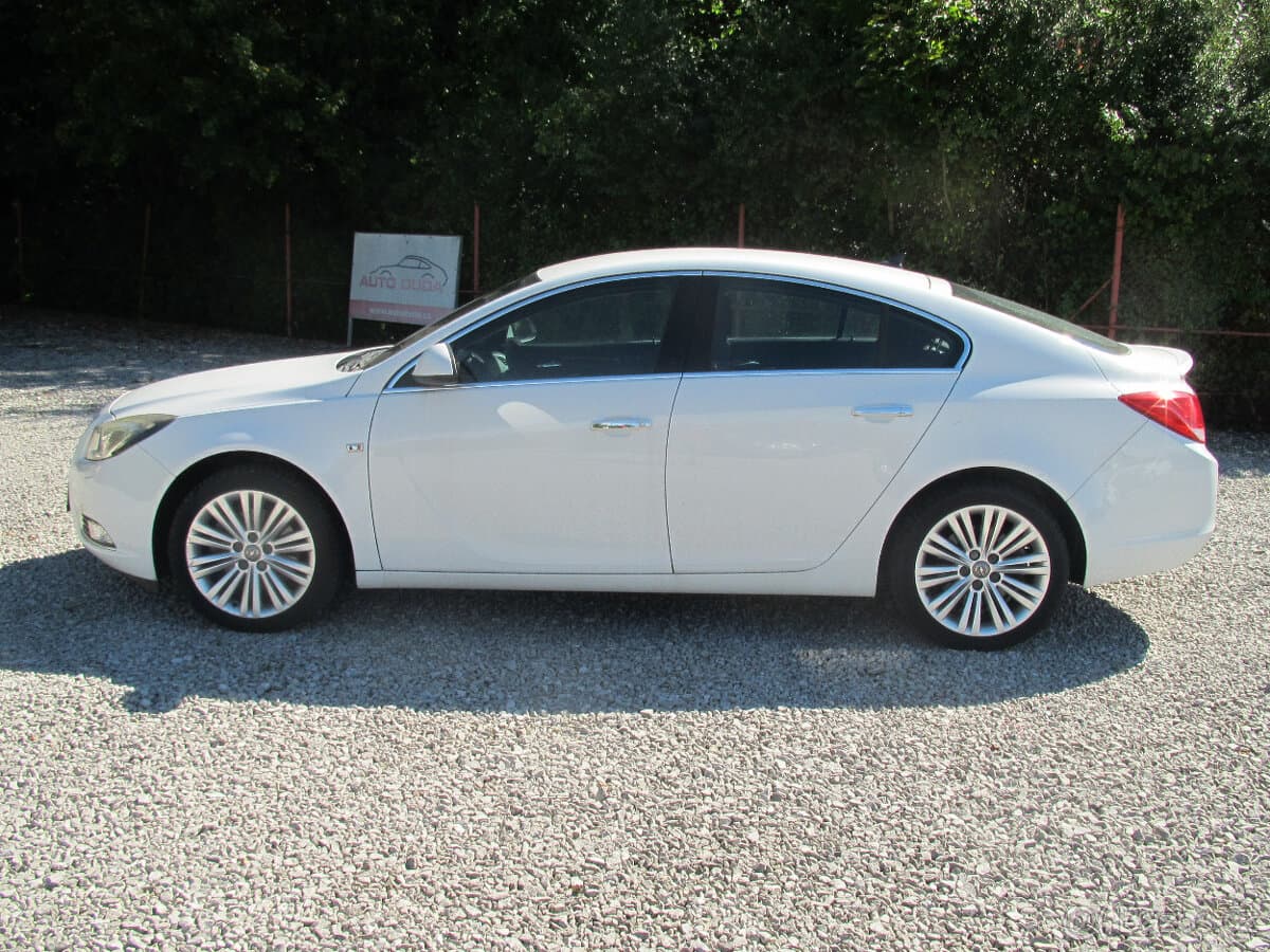 2012 Opel INSIGNIA - 3