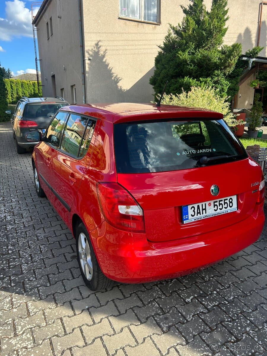 2011 Škoda FABIA - 3