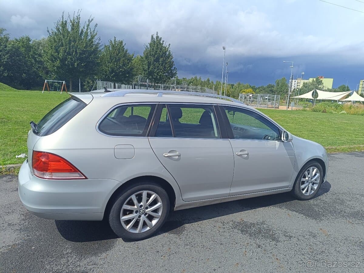 2011 Volkswagen GOLF - 3