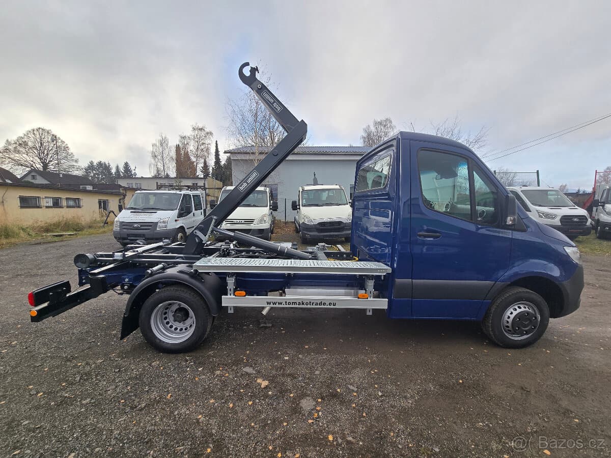 Mercedes-Benz SPRINTER - 3