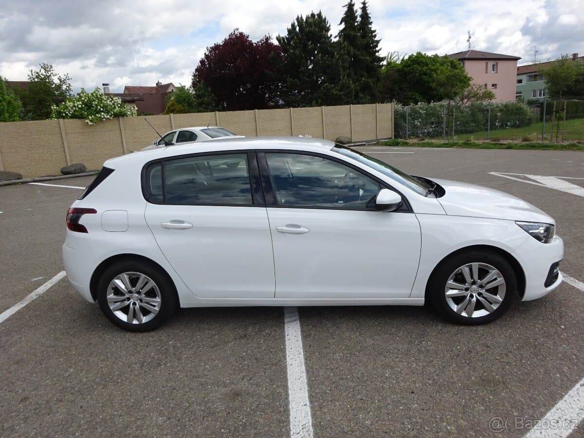 2018 Peugeot 308 - 3
