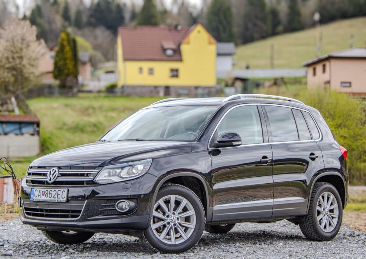 2012 Volkswagen TIGUAN - 3