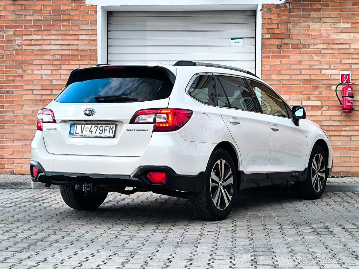 2018 Subaru OUTBACK - 3