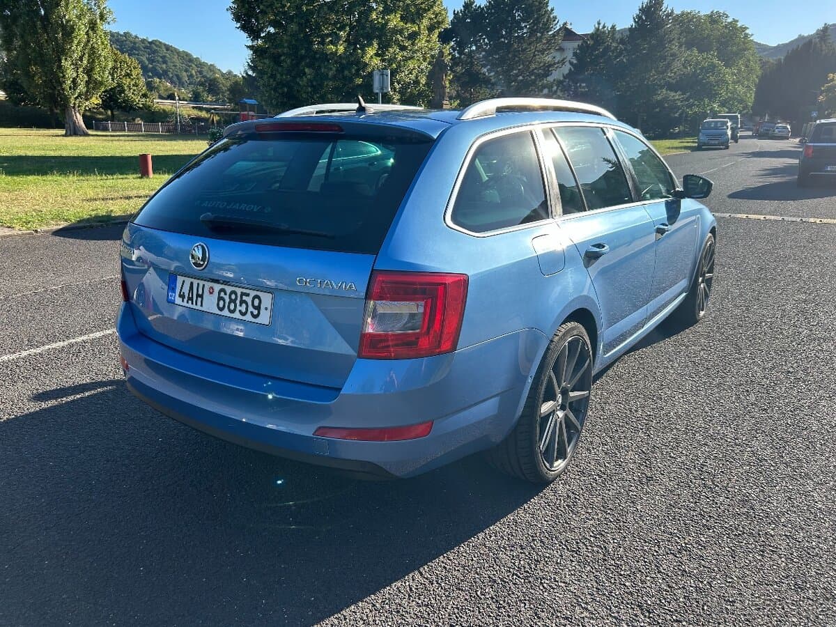 Škoda OCTAVIA - 3