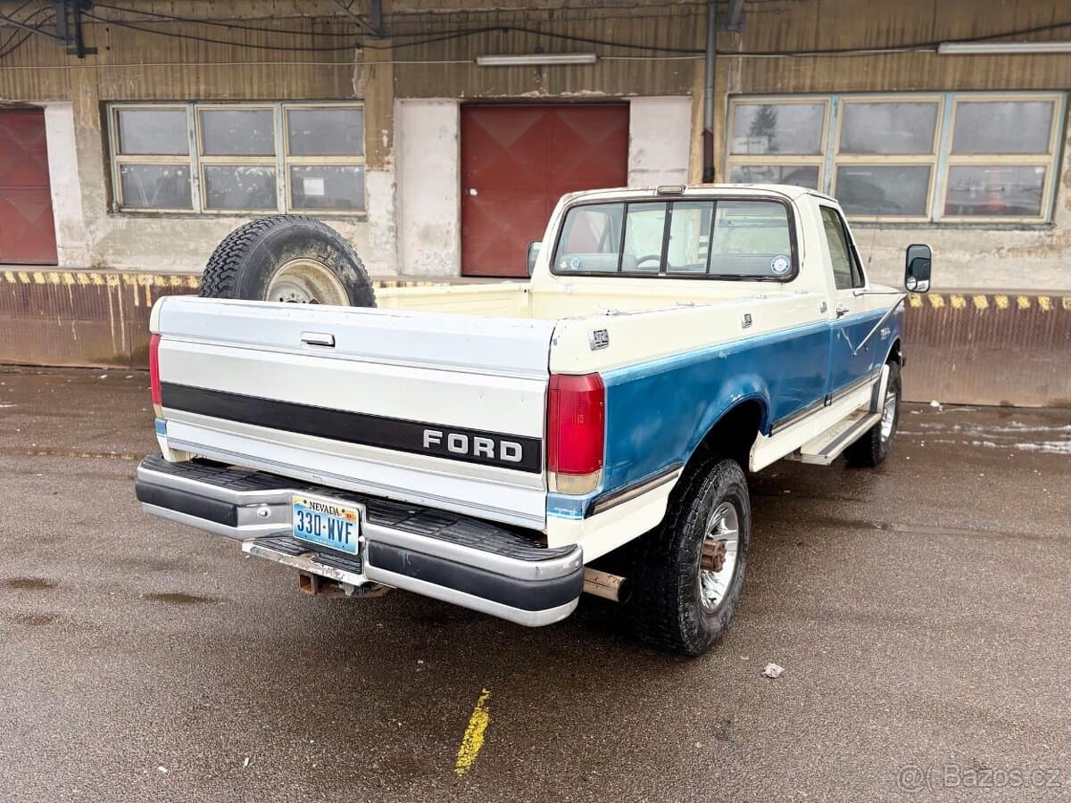 1990 Ford F-250 - 3