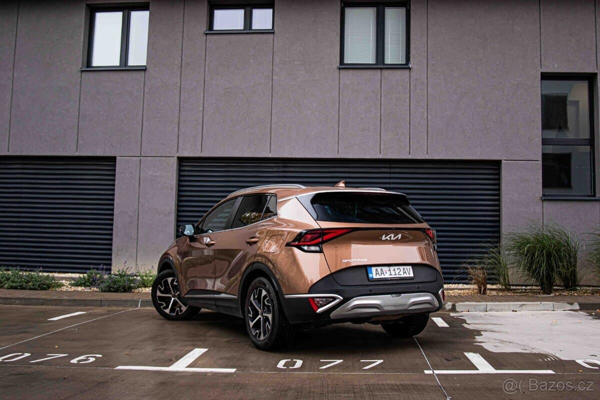 2023 Kia SPORTAGE - 3