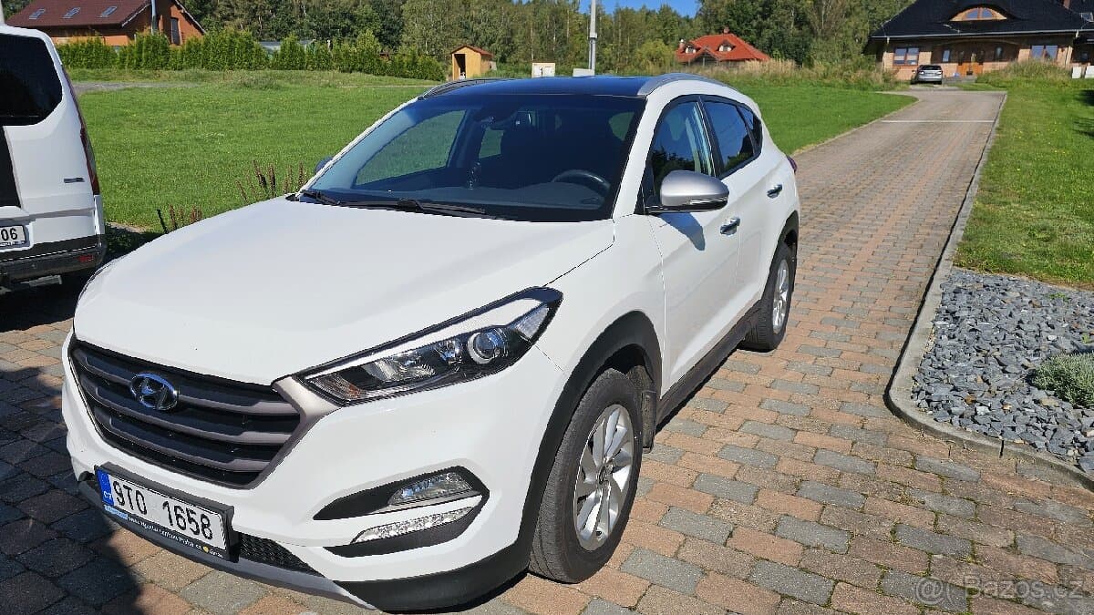 2017 Hyundai TUCSON - 3