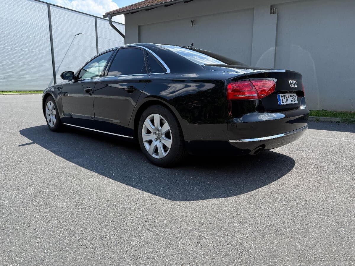 2010 Audi A8 - 3