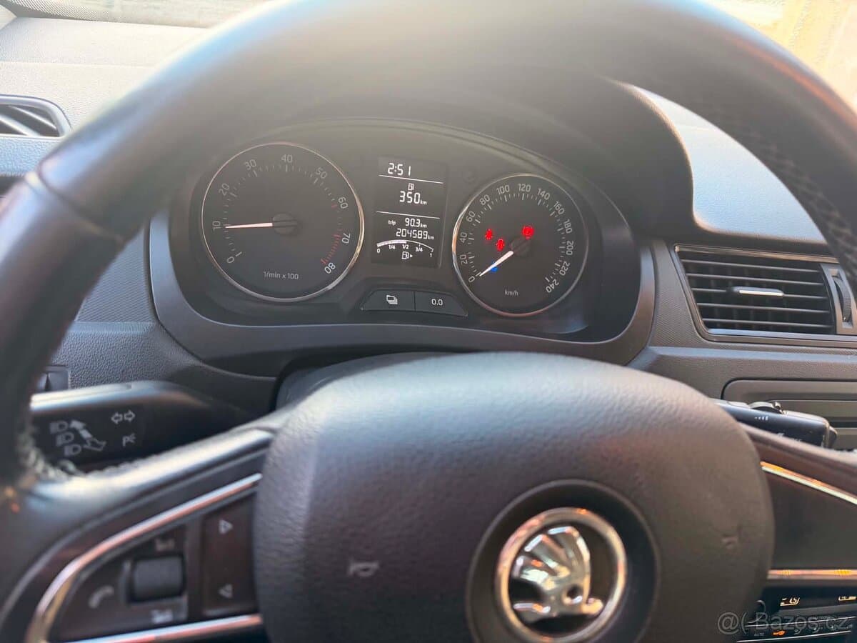 2011 Škoda RAPID - 3