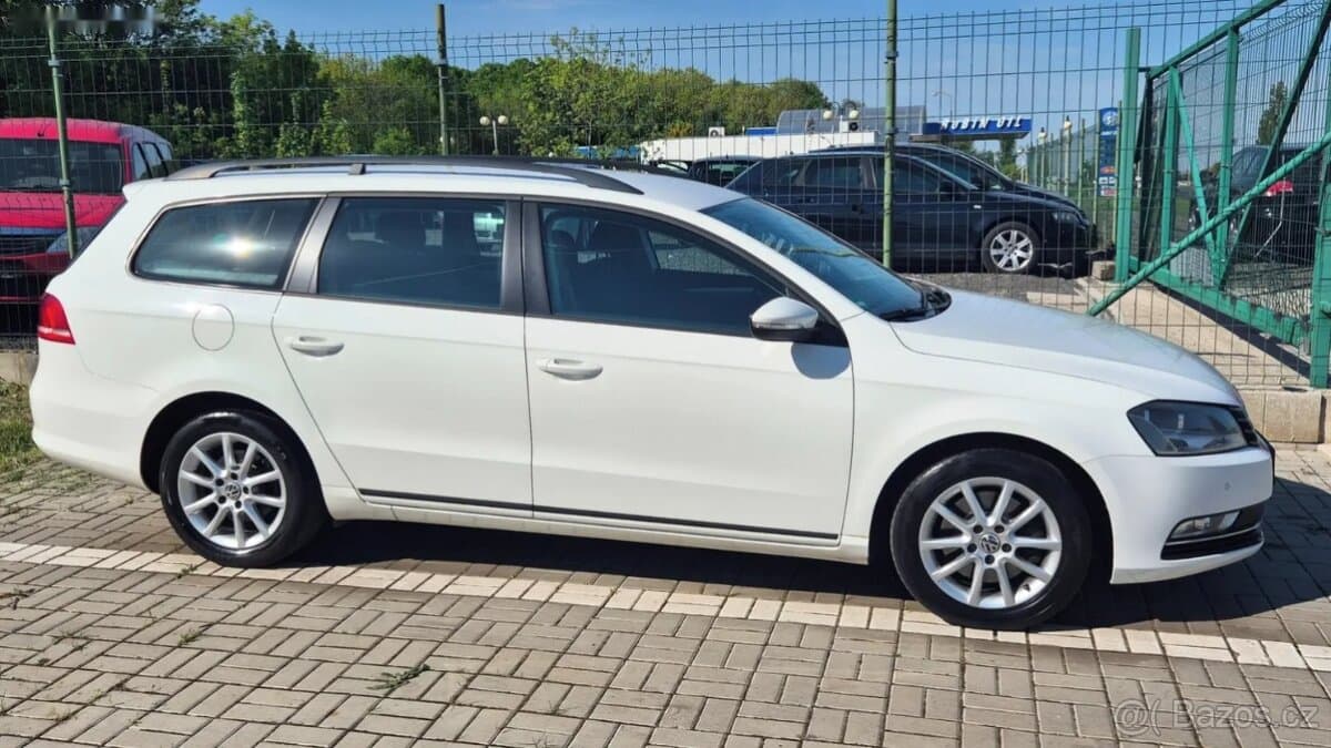 2014 Volkswagen PASSAT - 3