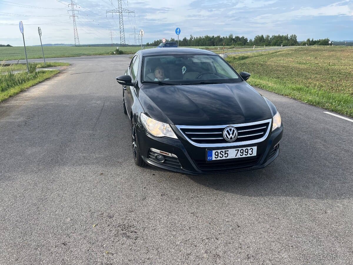 2010 Volkswagen PASSAT CC - 3