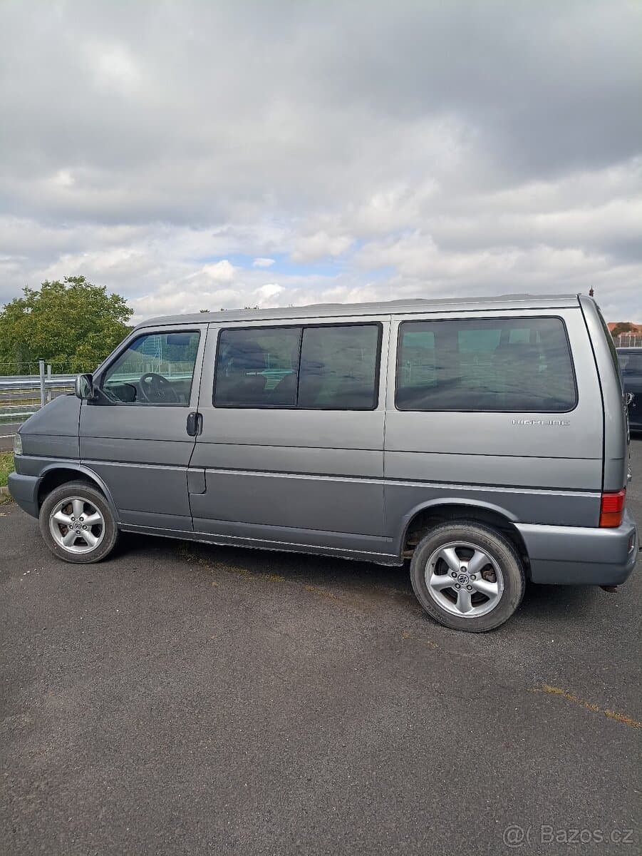 2003 Volkswagen MULTIVAN - 3