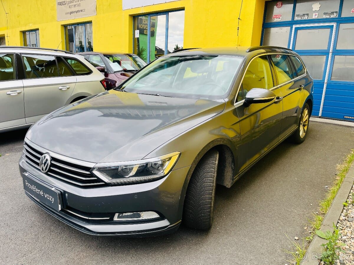 Volkswagen PASSAT - 3