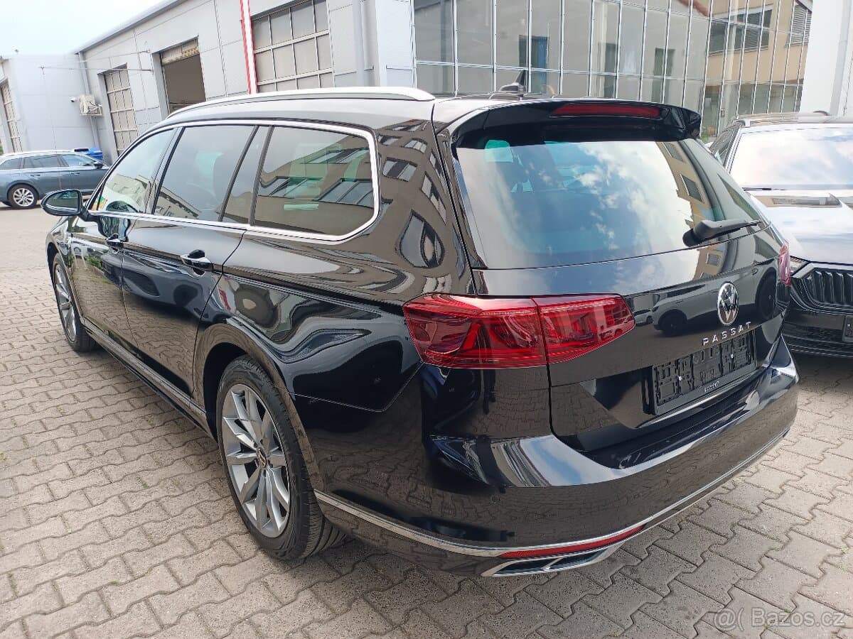 Volkswagen PASSAT - 3