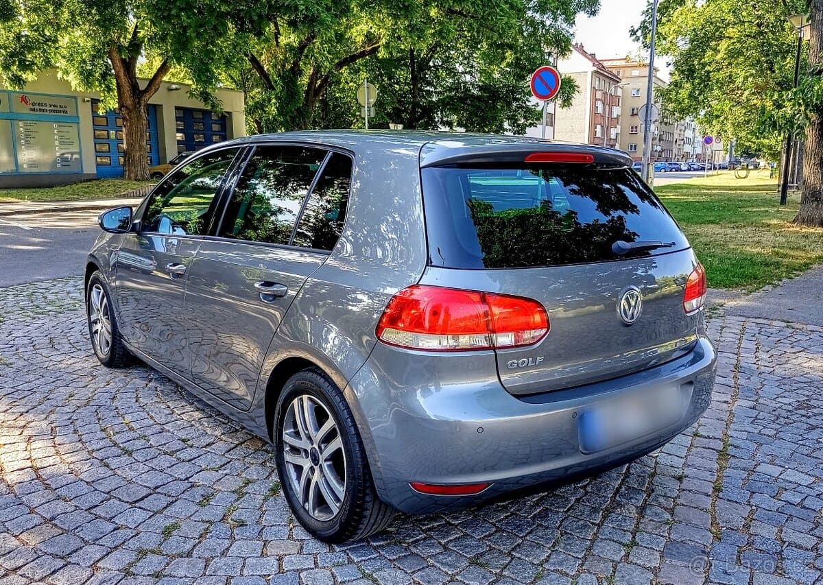 2011 Volkswagen GOLF - 3
