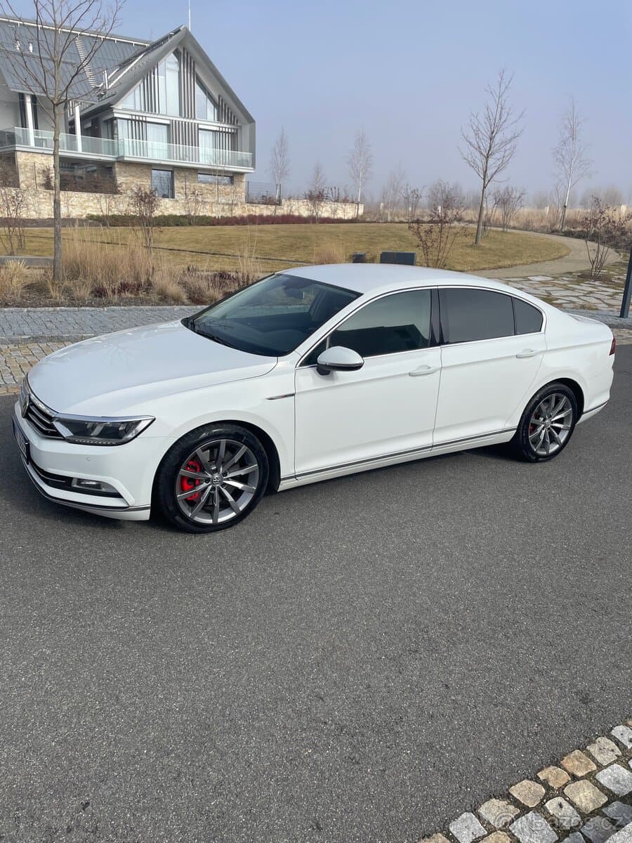 2015 Volkswagen PASSAT - 3