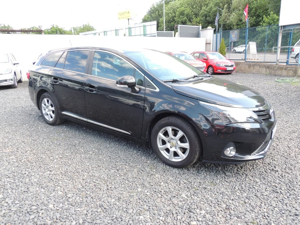 2012 Toyota AVENSIS - 3