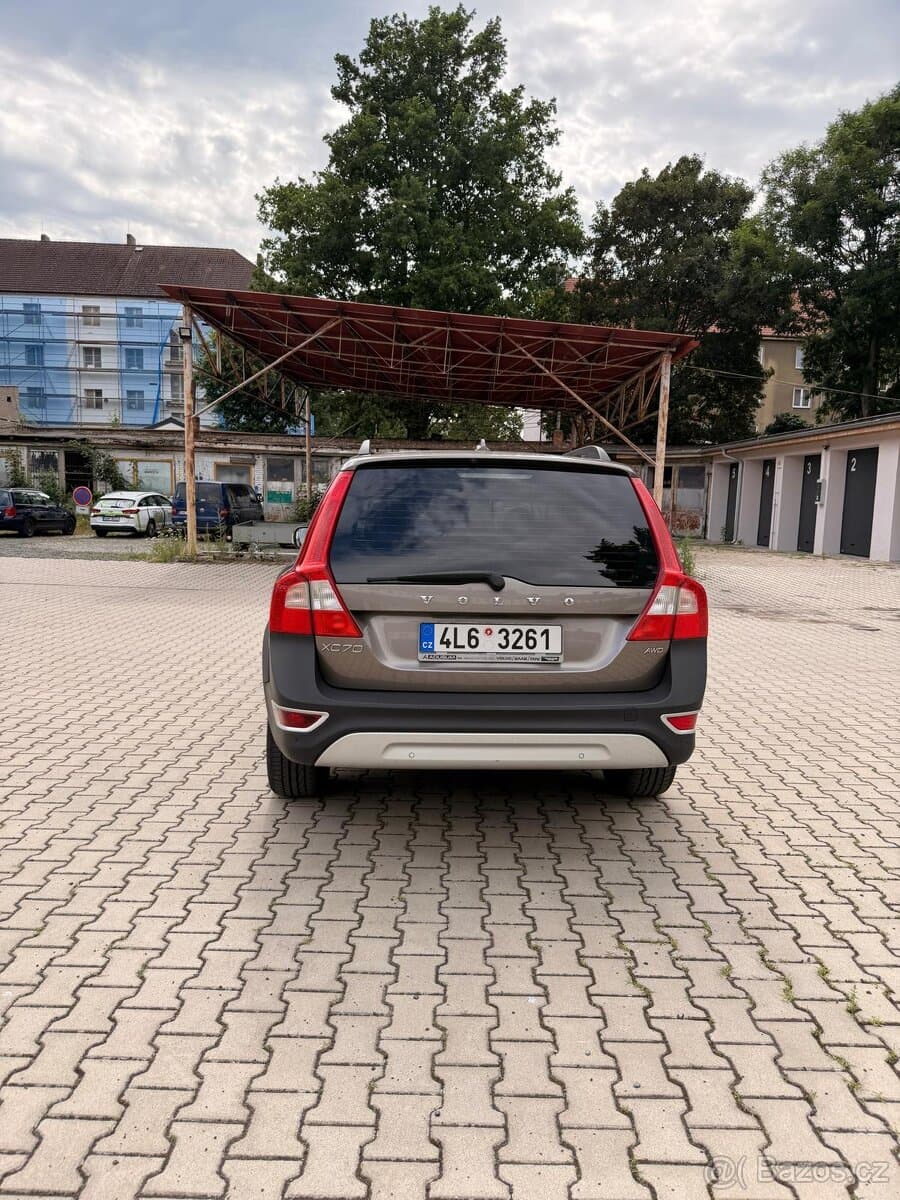 2009 Volvo XC70 - 3
