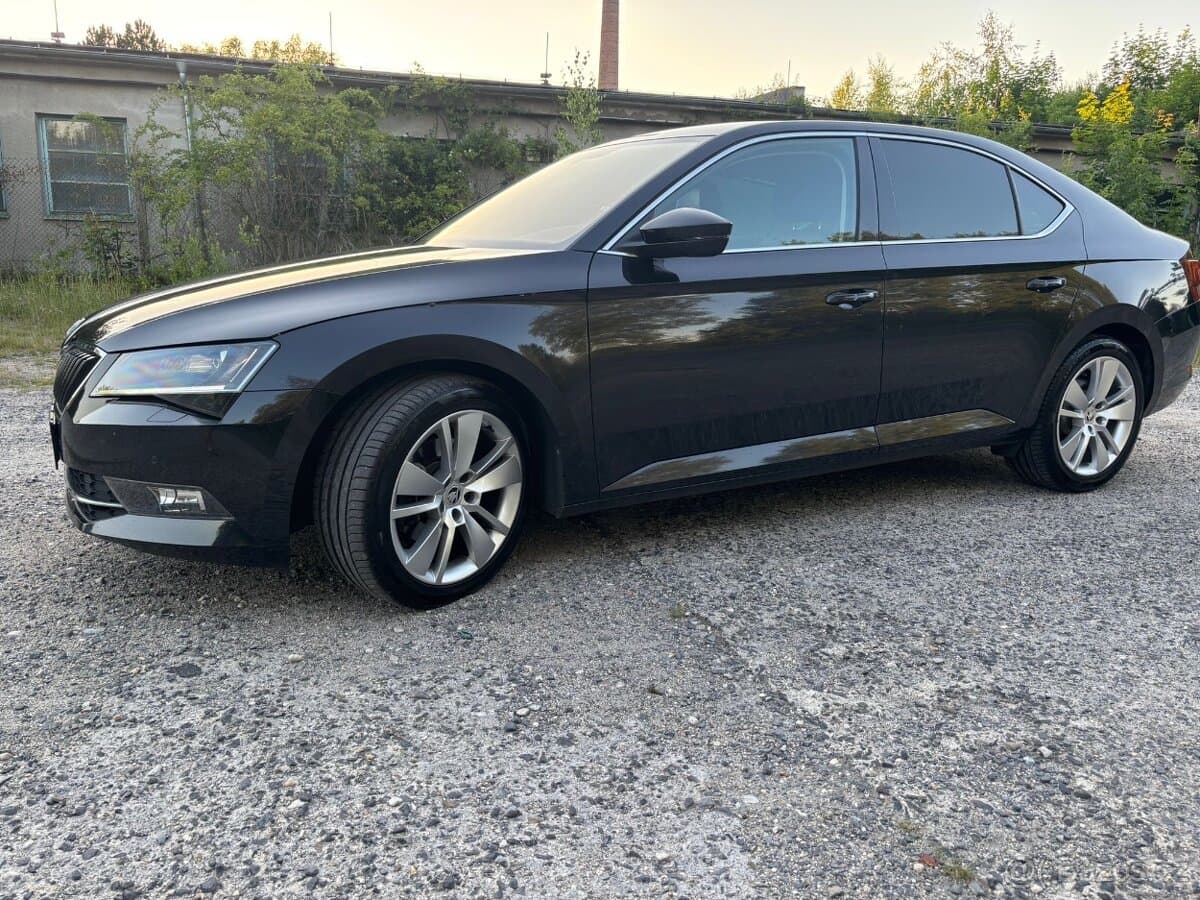 2017 Škoda SUPERB - 3