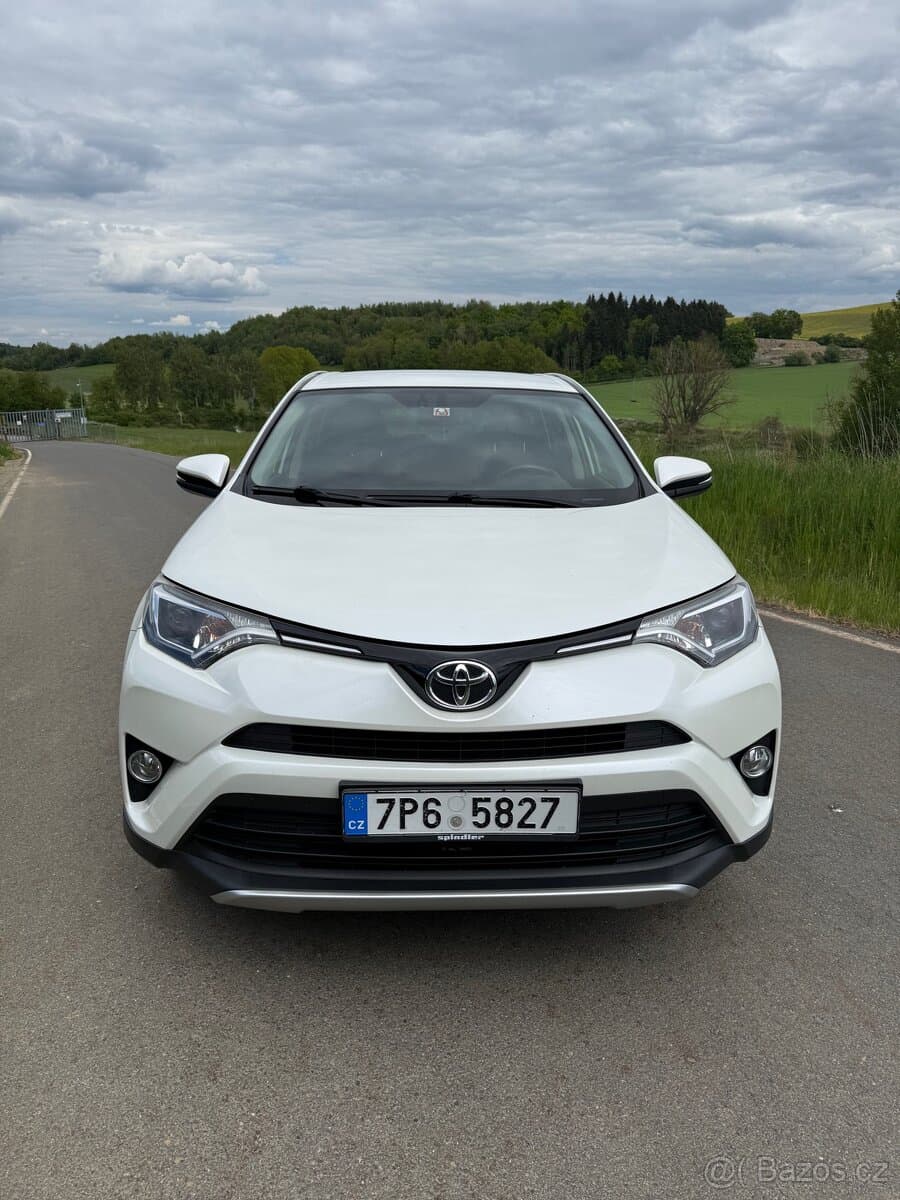 2016 Toyota RAV4 - 3