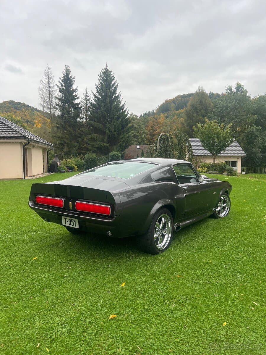 1967 Ford MUSTANG - 3