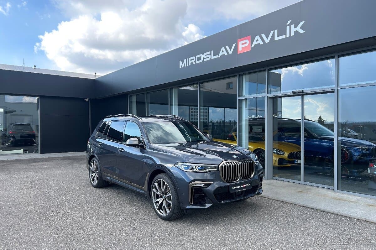 2020 BMW X7 - 3
