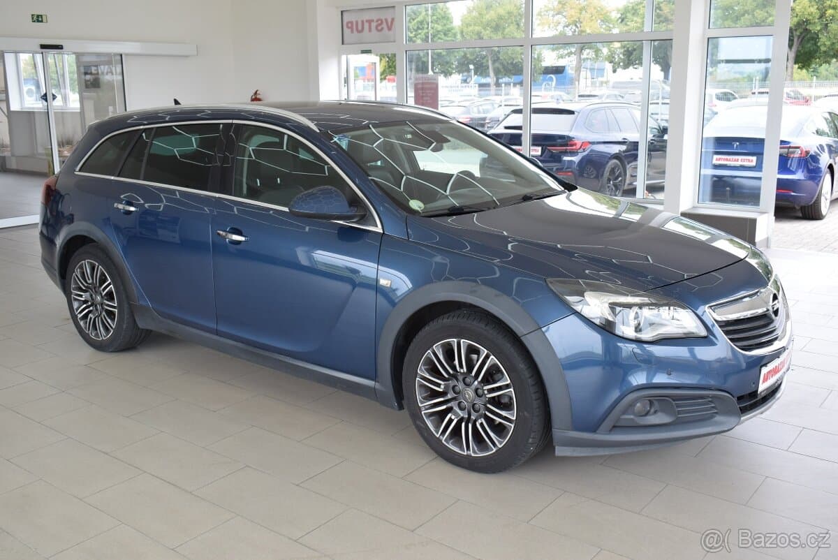 2015 Opel INSIGNIA - 3