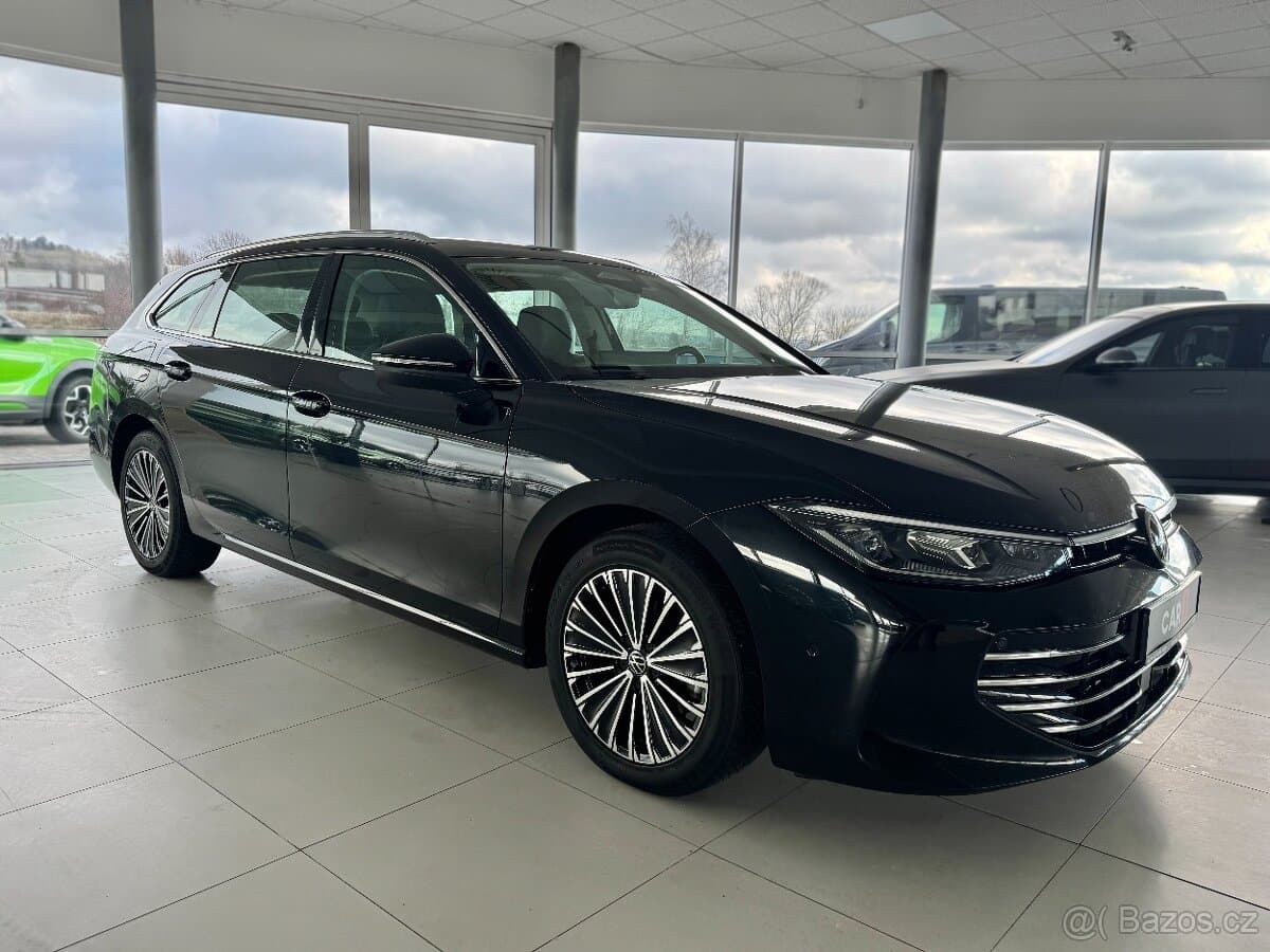 2024 Volkswagen PASSAT - 3