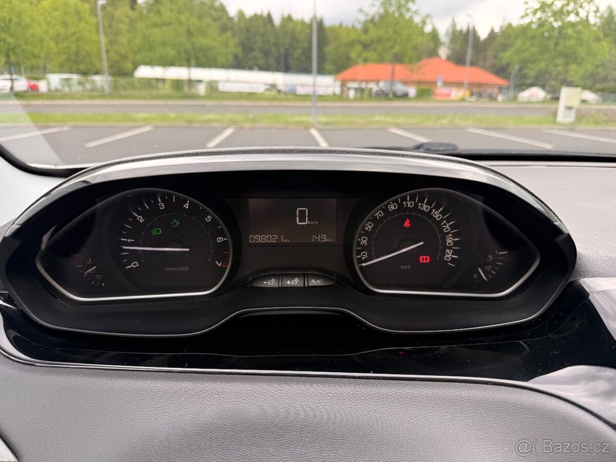2016 Peugeot 208 - 3