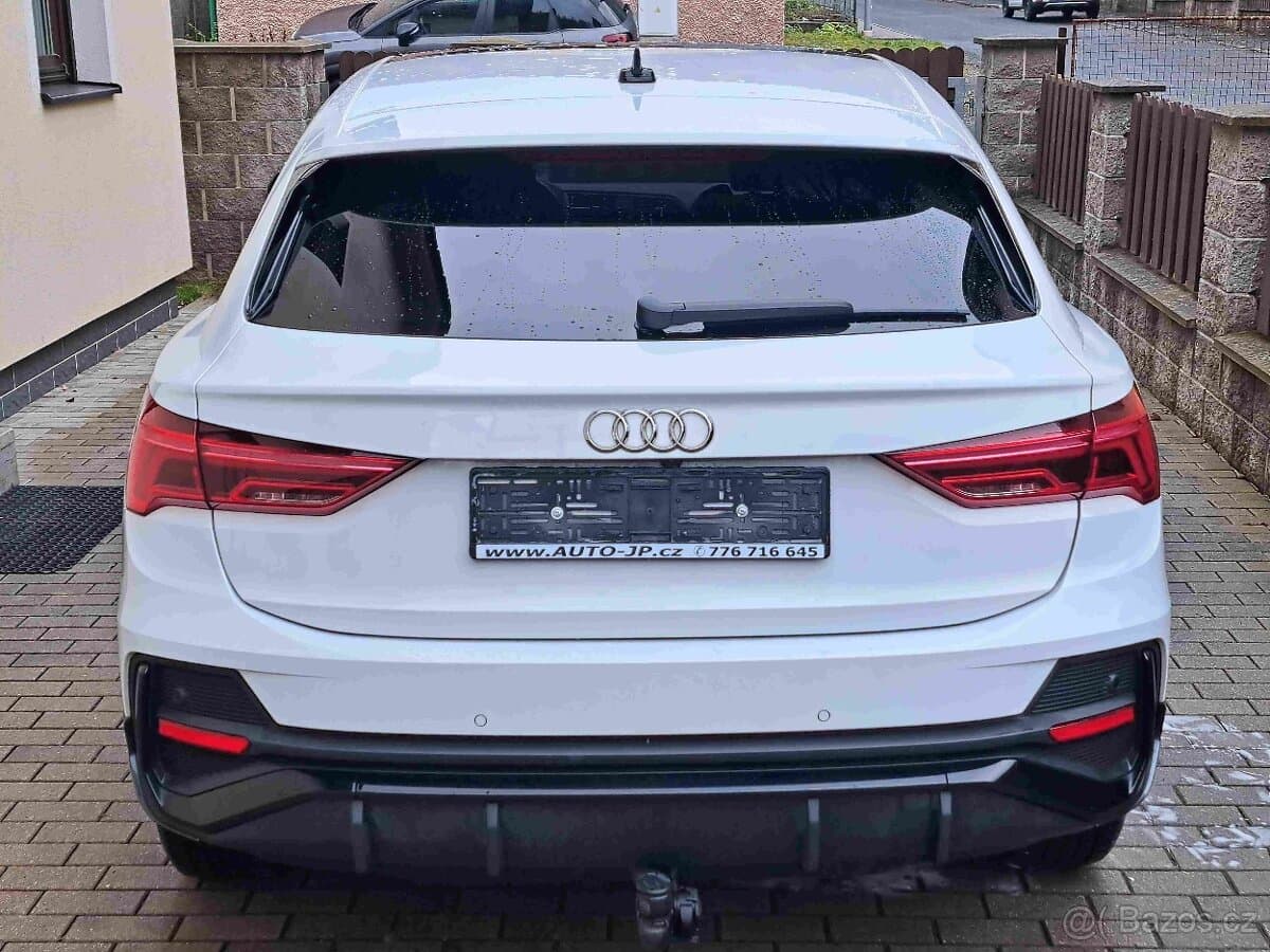 2021 Audi Q3 - 3